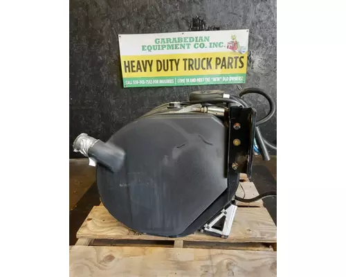 KENWORTH T680 DEF Tank