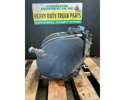 KENWORTH T680 DEF Tank