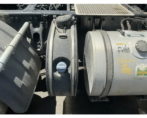 KENWORTH T680 DEF Tank