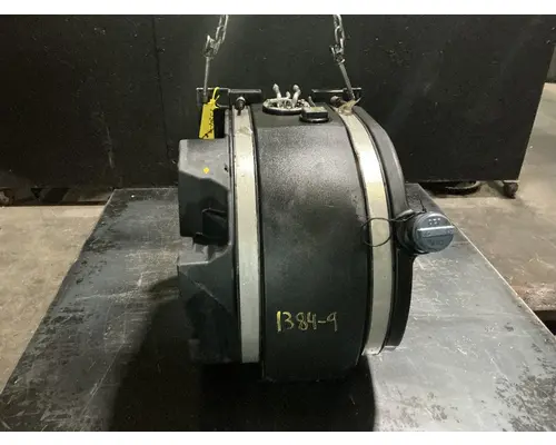 KENWORTH T680 DEF Tank