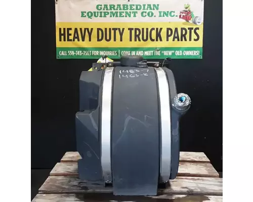 KENWORTH T680 DEF Tank