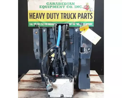KENWORTH T680 DEF Tank