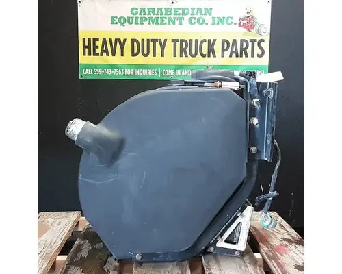 KENWORTH T680 DEF Tank
