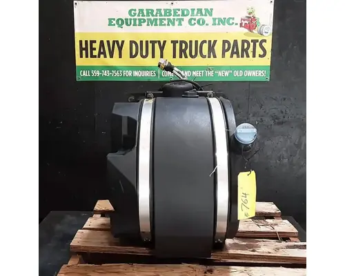 KENWORTH T680 DEF Tank