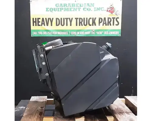 KENWORTH T680 DEF Tank