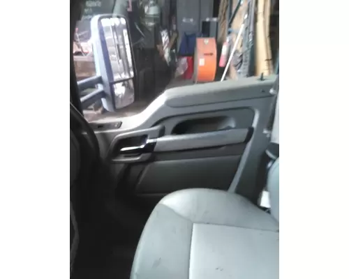 KENWORTH T680 DOOR, COMPARTMENT