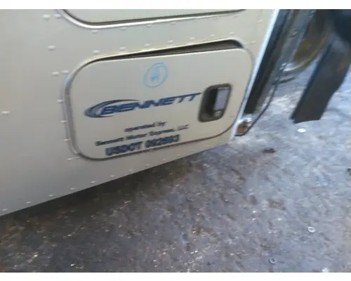 KENWORTH T680 DOOR, COMPARTMENT