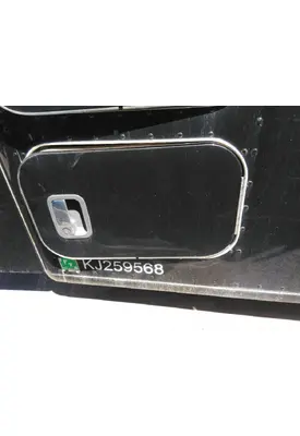 KENWORTH T680 DOOR, COMPARTMENT