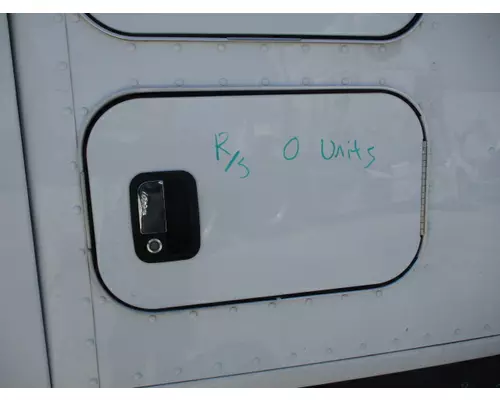 KENWORTH T680 DOOR, COMPARTMENT