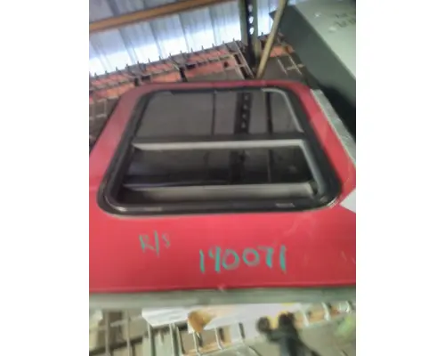 KENWORTH T680 DOOR, COMPARTMENT