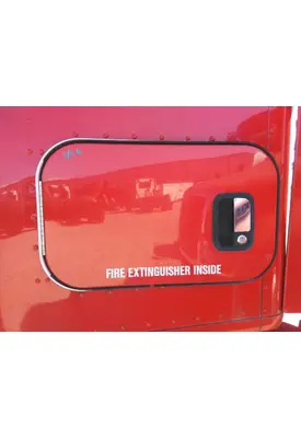 KENWORTH T680 DOOR, COMPARTMENT