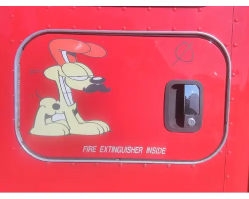 KENWORTH T680 DOOR, COMPARTMENT