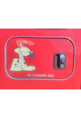 KENWORTH T680 DOOR, COMPARTMENT