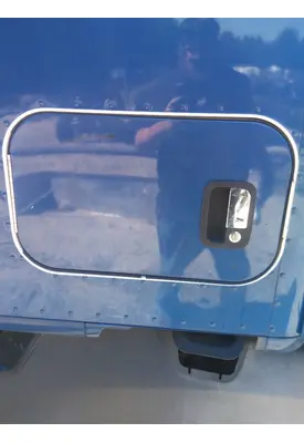 KENWORTH T680 DOOR, COMPARTMENT