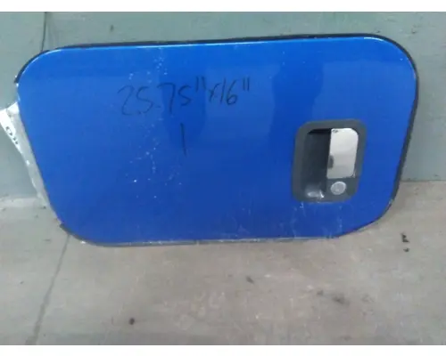 KENWORTH T680 DOOR, COMPARTMENT