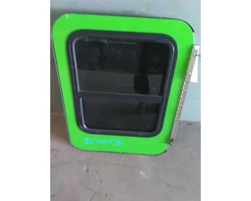 KENWORTH T680 DOOR, COMPARTMENT