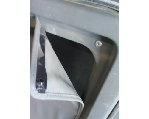 KENWORTH T680 DOOR, COMPARTMENT