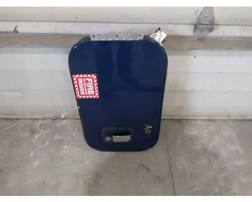 KENWORTH T680 DOOR, COMPARTMENT