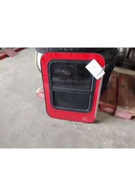 KENWORTH T680 DOOR, COMPARTMENT
