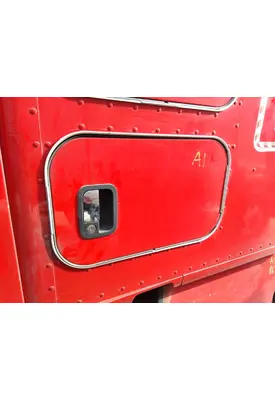 KENWORTH T680 DOOR, COMPARTMENT