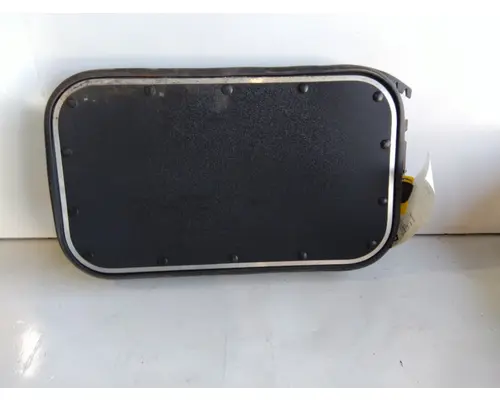 KENWORTH T680 DOOR, COMPARTMENT