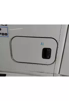 KENWORTH T680 DOOR, COMPARTMENT