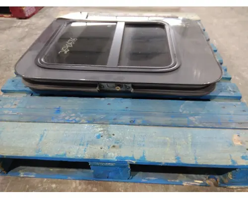 KENWORTH T680 DOOR, COMPARTMENT