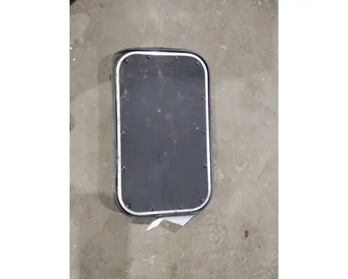 KENWORTH T680 DOOR, COMPARTMENT