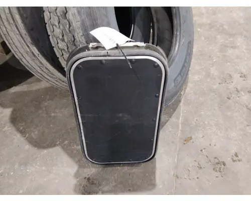 KENWORTH T680 DOOR, COMPARTMENT