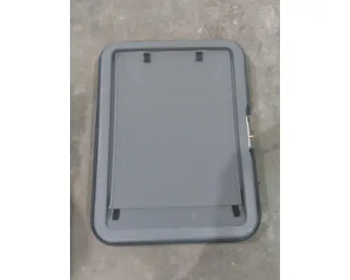 KENWORTH T680 DOOR, COMPARTMENT