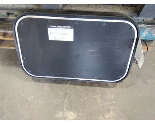 KENWORTH T680 DOOR, COMPARTMENT