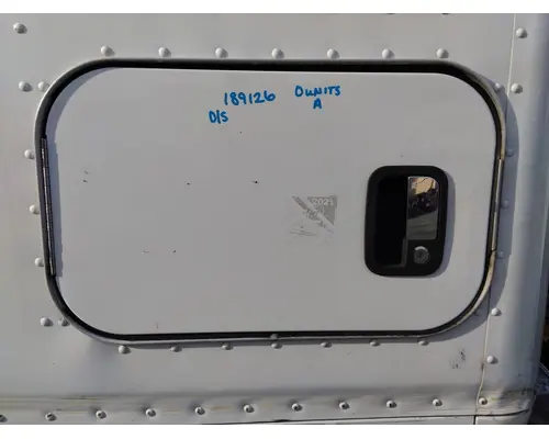KENWORTH T680 DOOR, COMPARTMENT