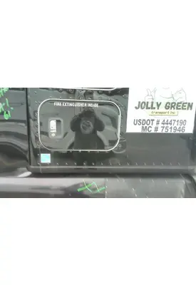 KENWORTH T680 DOOR, COMPARTMENT