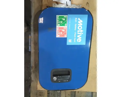 KENWORTH T680 DOOR, COMPARTMENT