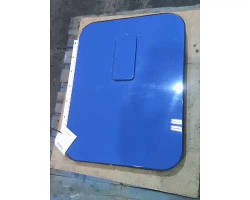 KENWORTH T680 DOOR, COMPARTMENT