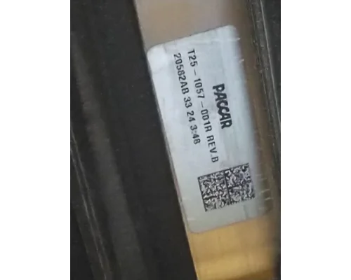 KENWORTH T680 DOOR, COMPARTMENT