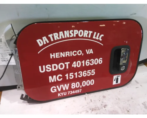 KENWORTH T680 DOOR, COMPARTMENT