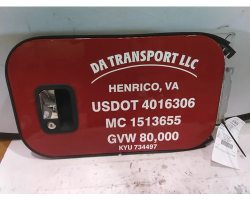KENWORTH T680 DOOR, COMPARTMENT