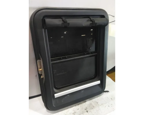 KENWORTH T680 DOOR, COMPARTMENT