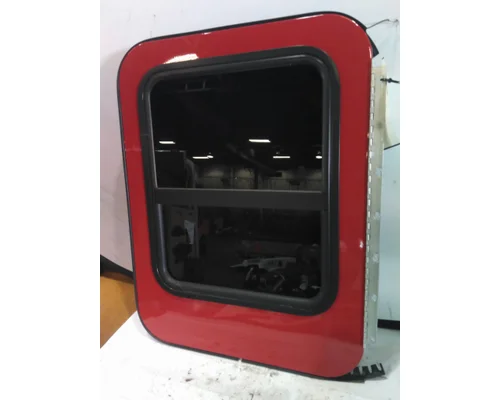 KENWORTH T680 DOOR, COMPARTMENT