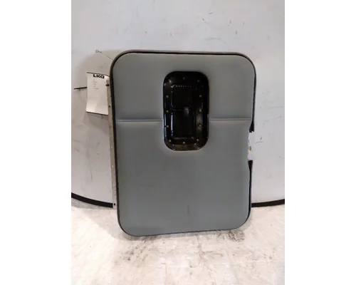 KENWORTH T680 DOOR, COMPARTMENT