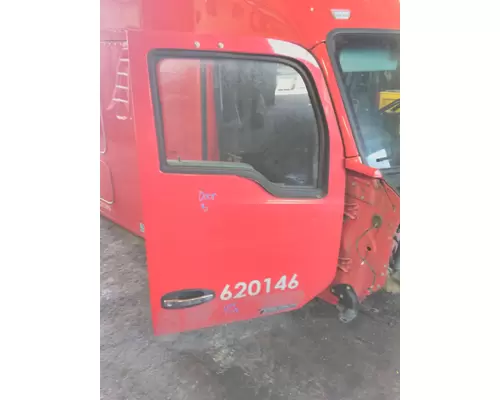 KENWORTH T680 DOOR ASSEMBLY, FRONT