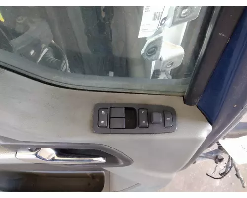 KENWORTH T680 DOOR ASSEMBLY, FRONT