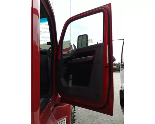 KENWORTH T680 DOOR ASSEMBLY, FRONT
