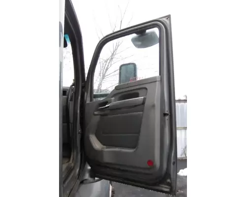 KENWORTH T680 DOOR ASSEMBLY, FRONT