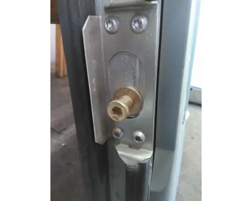 KENWORTH T680 DOOR ASSEMBLY, REAR OR BACK
