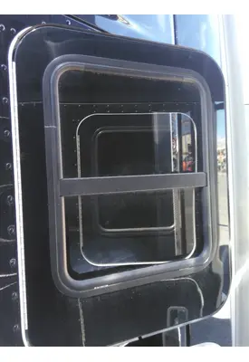 KENWORTH T680 DOOR ASSEMBLY, REAR OR BACK
