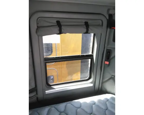 KENWORTH T680 DOOR ASSEMBLY, REAR OR BACK