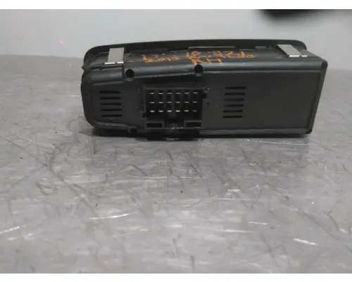 KENWORTH T680 DOOR ELECTRICAL SWITCH