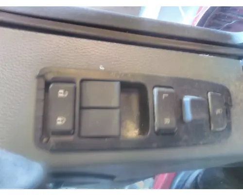 KENWORTH T680 DOOR ELECTRICAL SWITCH